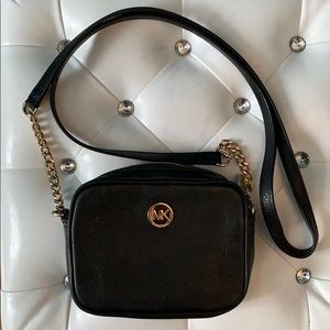 Michael Kors side purse